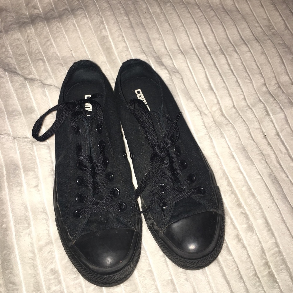 Black Converse